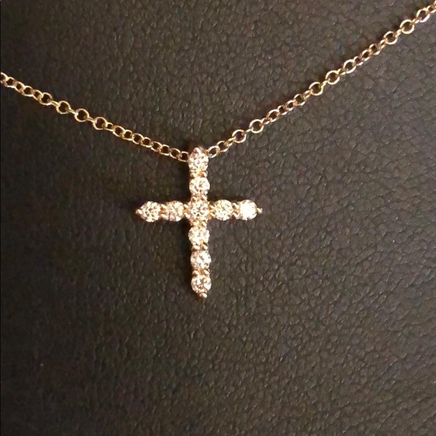 Diamond Cross 18kt Rose Gold